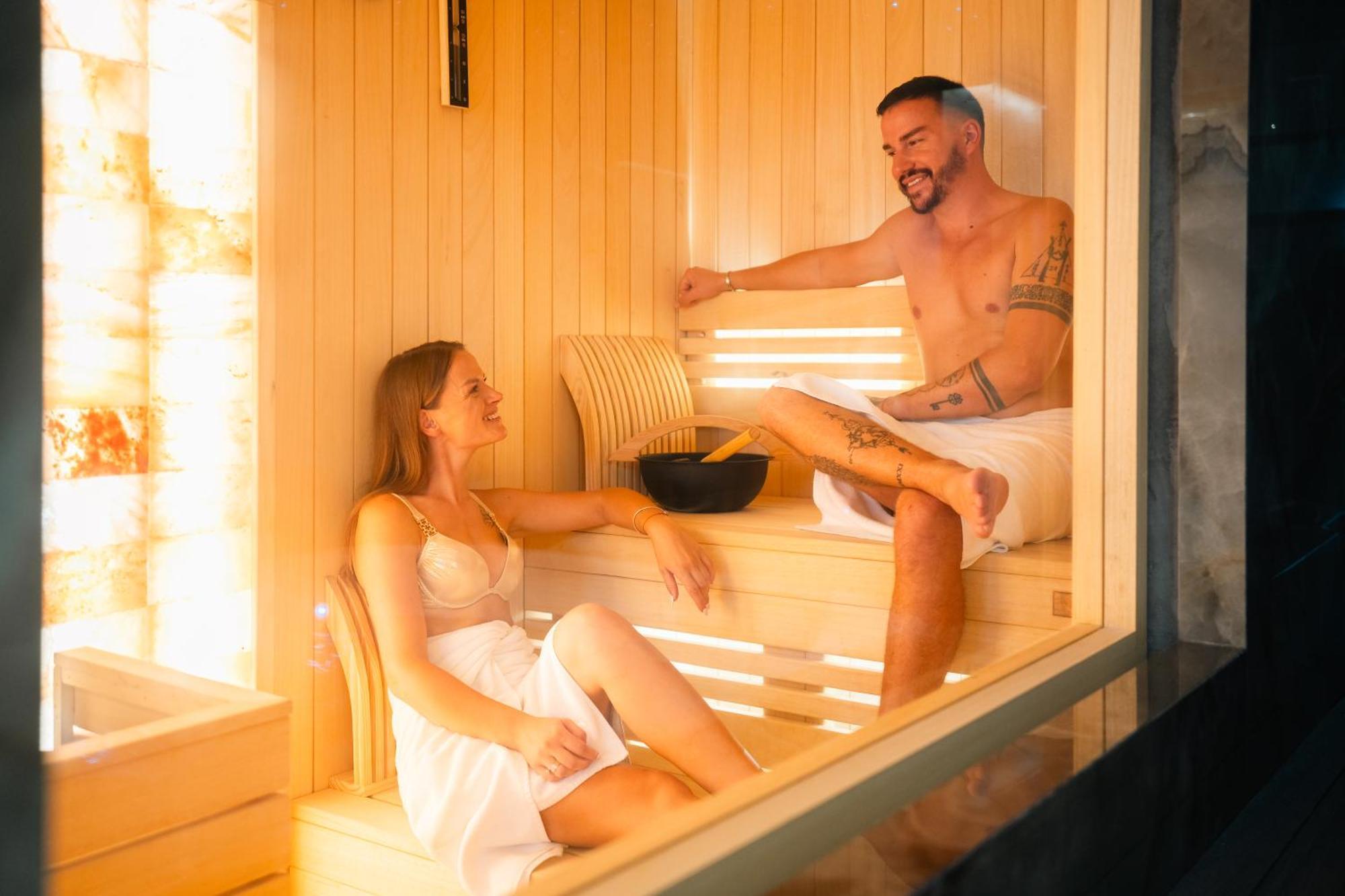 Hotel Kocka 4*